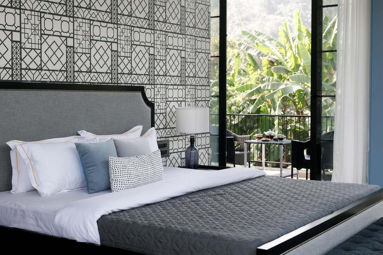 Stayvista At The Charcoal Villa Luxury Collection Alībāg Exterior foto